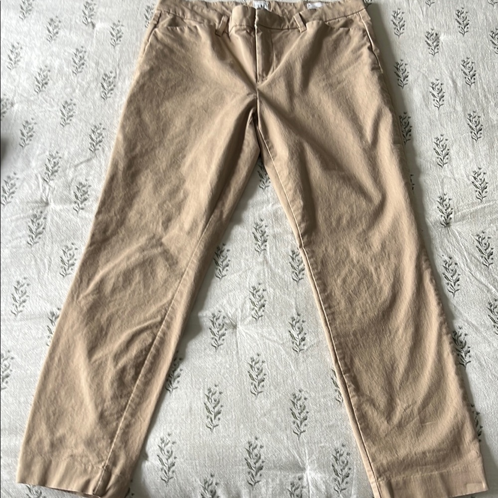 GAP Tan Ankle Cropped Pants